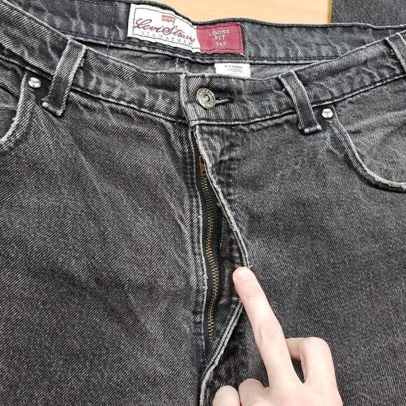 Vintage 90's Levi's 545 Loose Fit High Rise Orange Tab Jeans - Picture 5 of 11